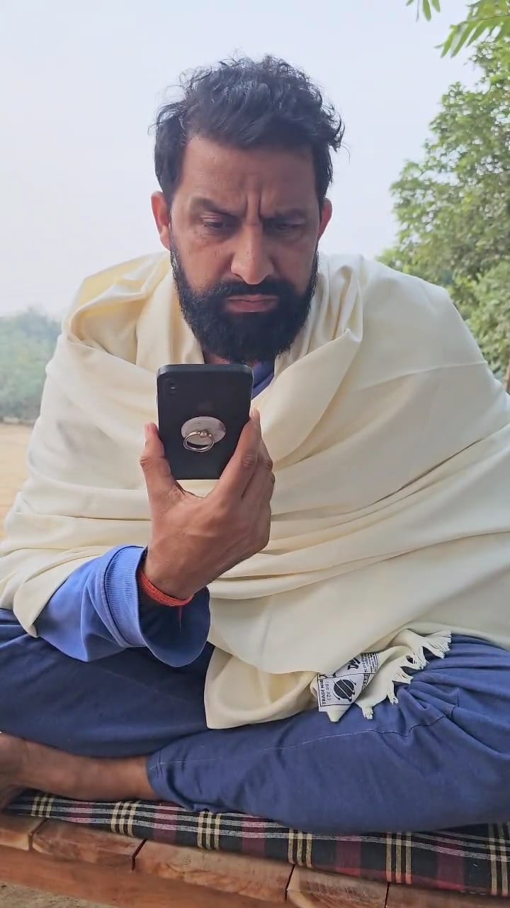 नवीन जयहिंद ने हटाए गए 91 में बिजली कर्मियों के लिए बिजली मंत्री रणजीत चौटाला से की बात